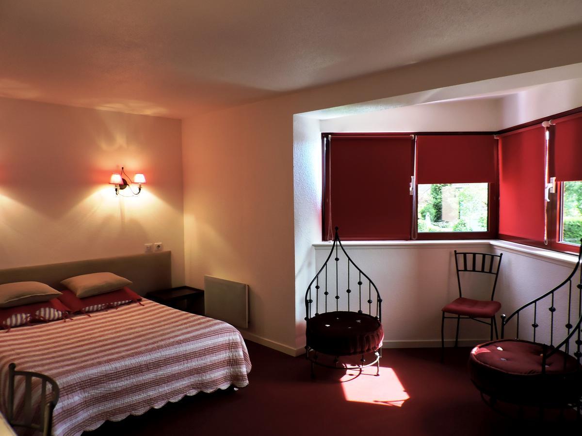 תאן Hotel Restaurant Aux Sapins מראה חיצוני תמונה
