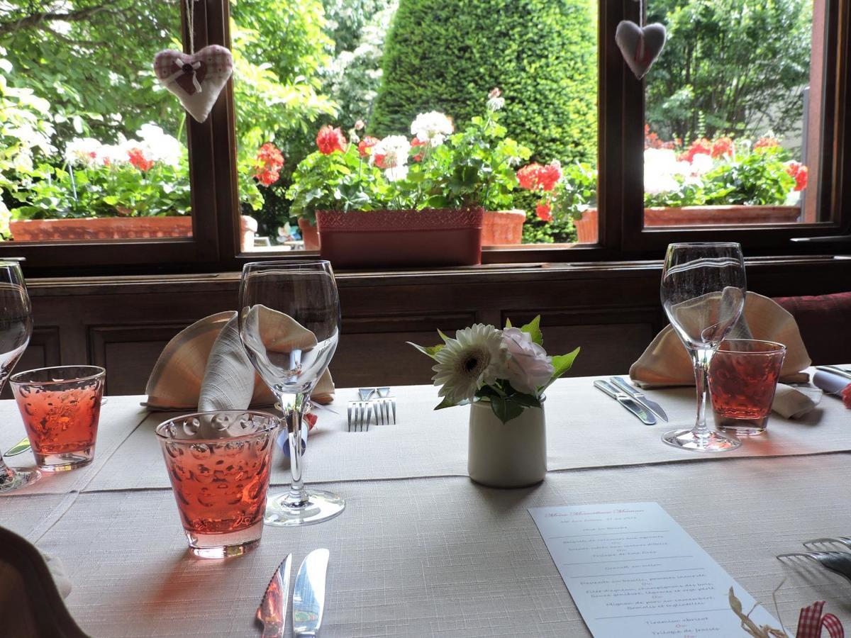 תאן Hotel Restaurant Aux Sapins מראה חיצוני תמונה